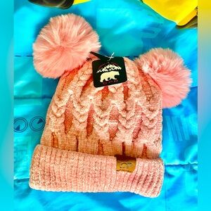 NEW Pink Pom-Pom Knitted Beanie Hat